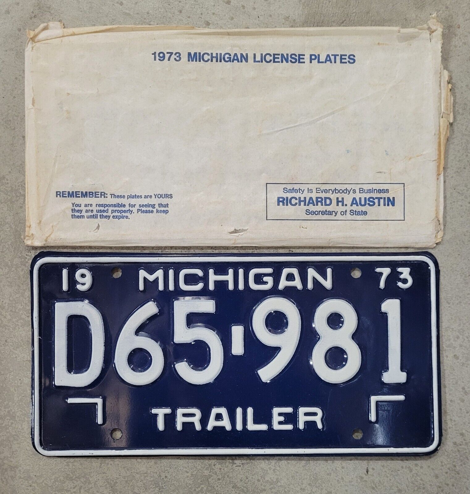 1973 MICHIGAN Trailer Vintage License Plate D65-981 🔥  🔥