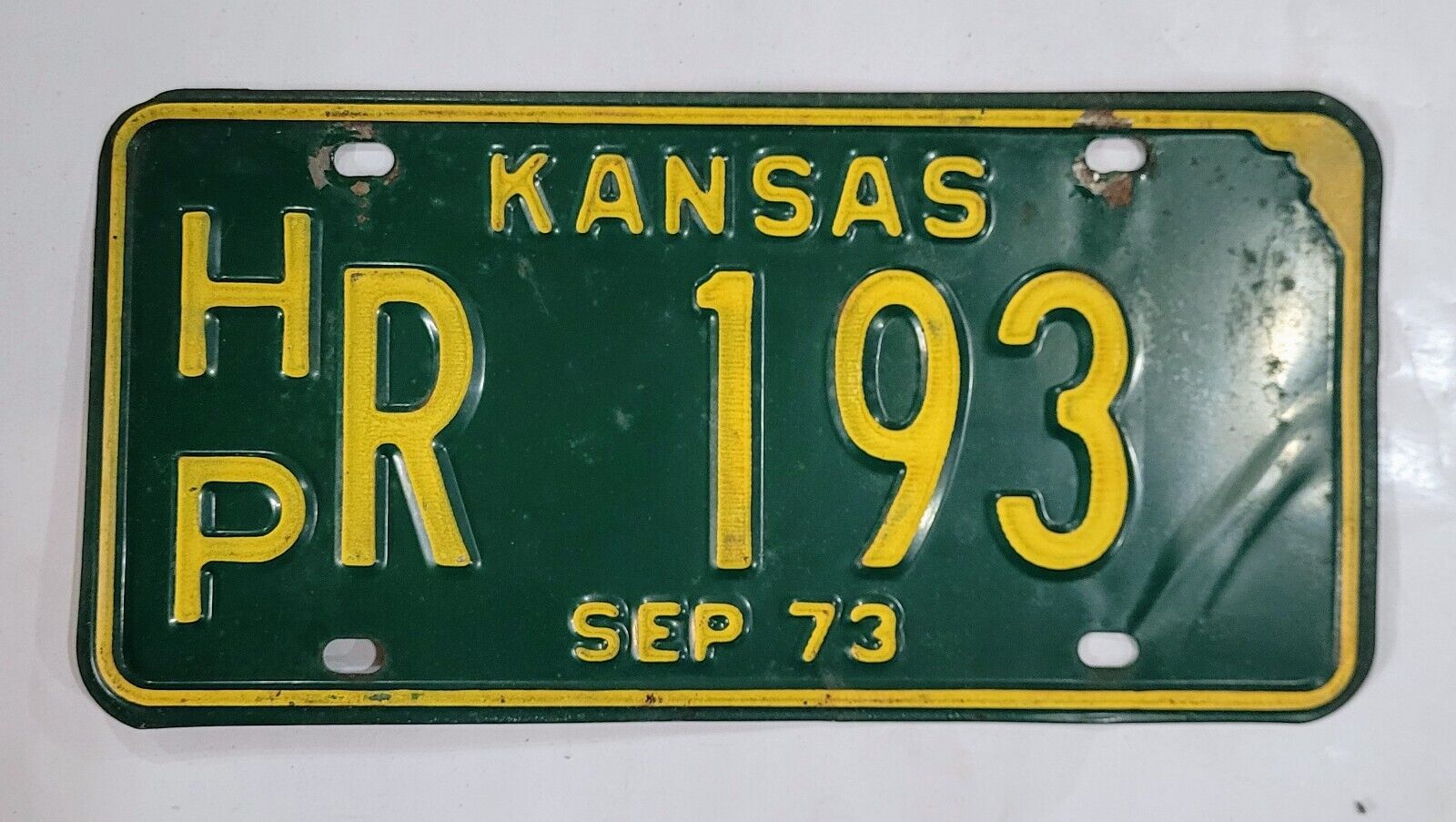 1973 KANSAS License Plate 🔥FREE SHIPPING🔥 HP R 193 ~NICE VINTAGE ANTIQUE PLATE
