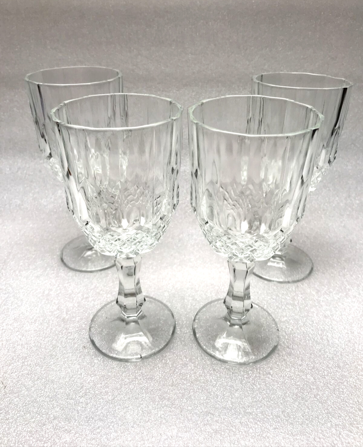 Vintage 4 Clear Cut Crystal Glass Wine Glasses X 4 15cms