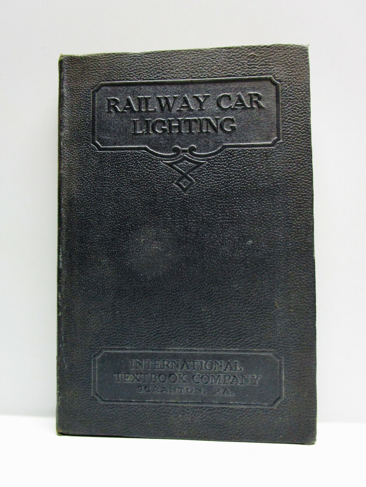 Vintage - RAILWAY CAR LIGHTING - INTERNATIONAL TEXTBOOK CO. SCRANTON, PA 1927