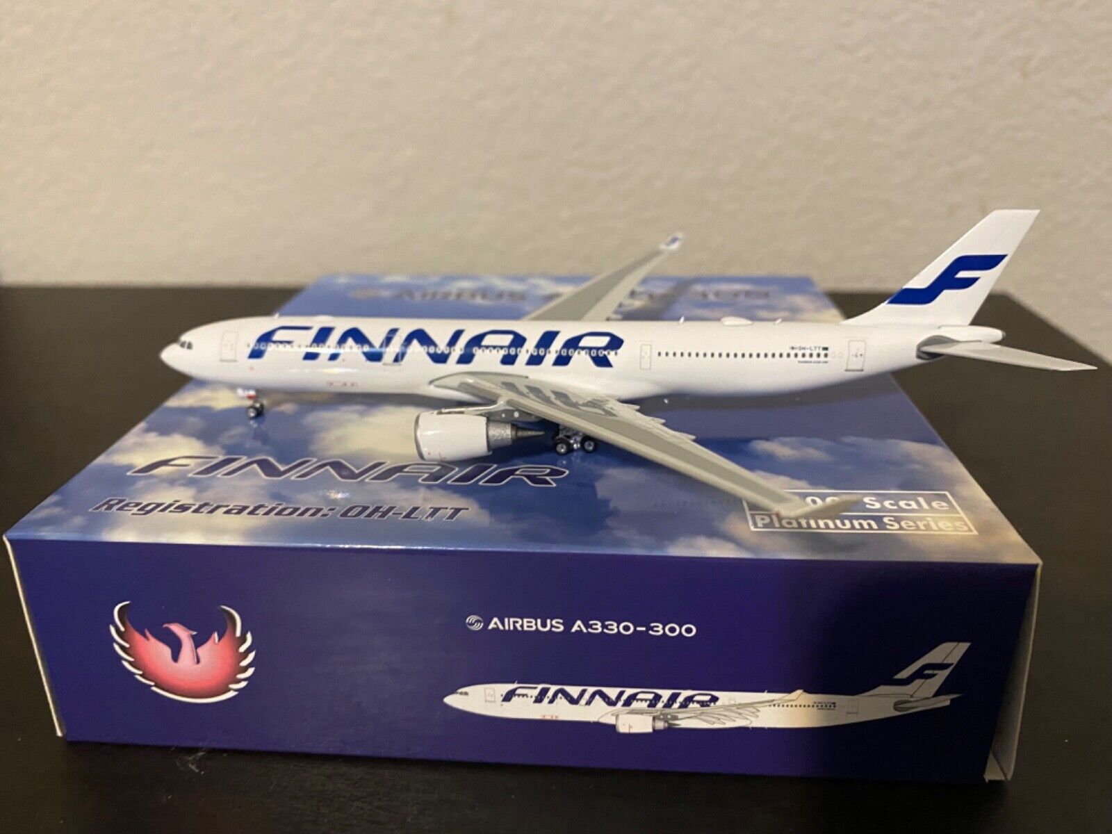 Finnair A330-300 1/400 Phoenix Models