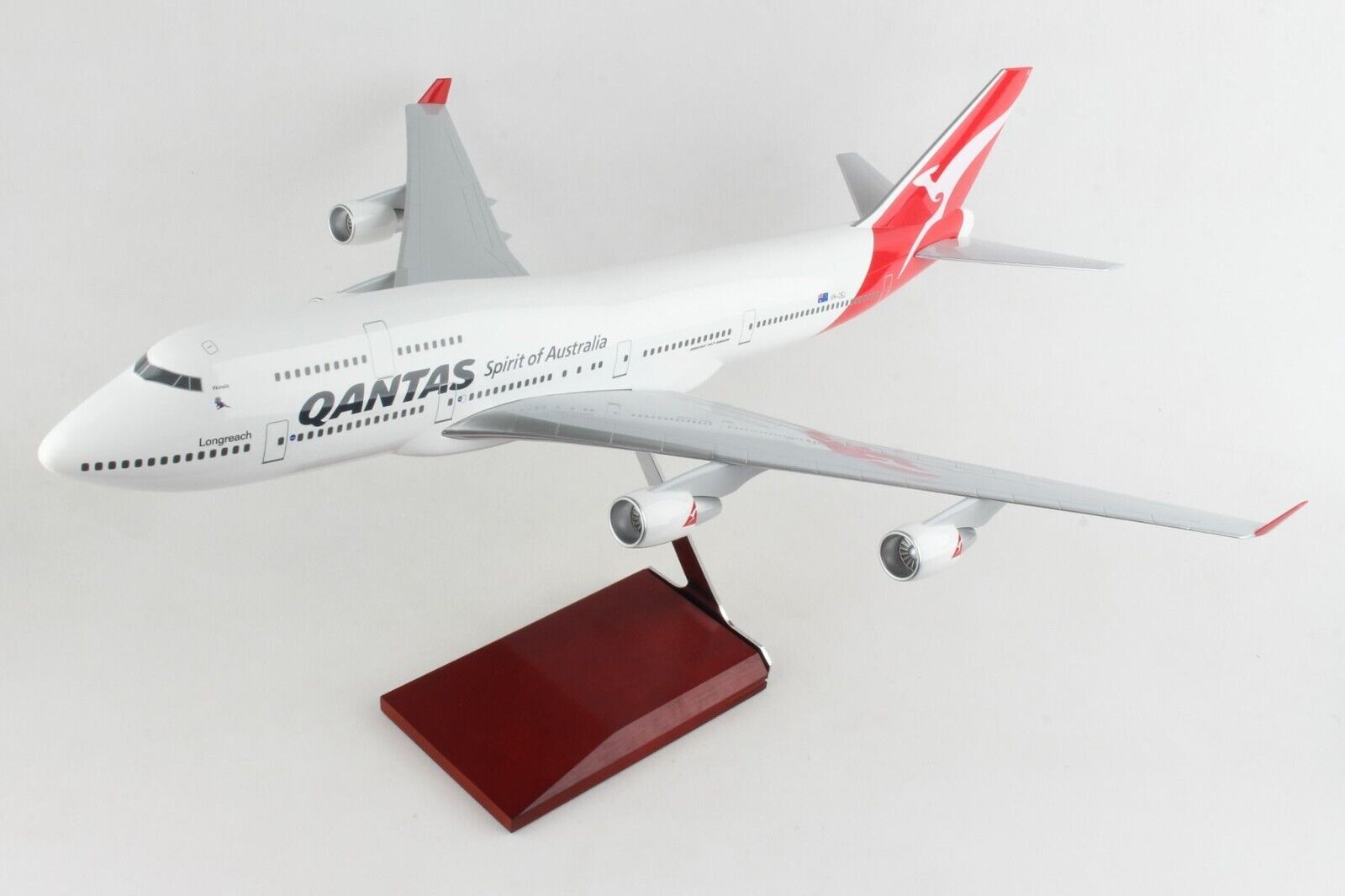 Skymarks SKR9501 Qantas Airways Boeing 747-400 VH-OEJ Desk 1/100 Model Airplane