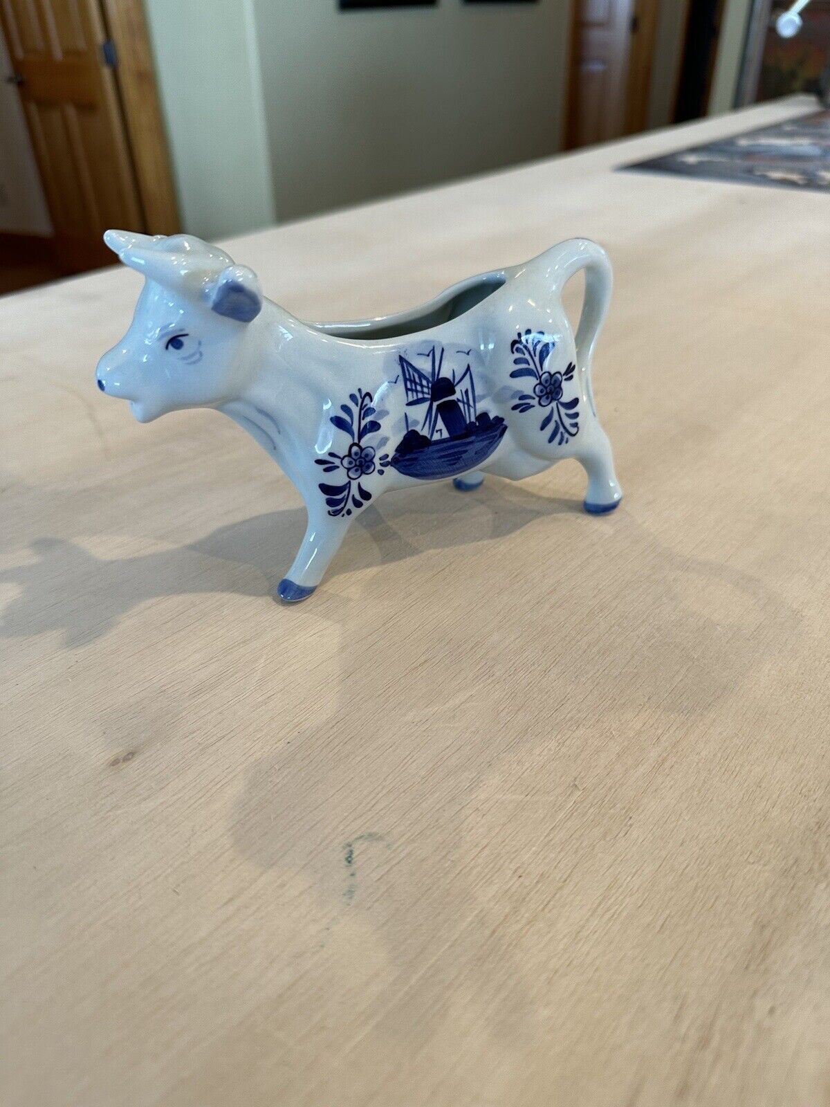 Vintage Delft Blue & White Hand Painted Porcelain Floral Cow Creamer Holland