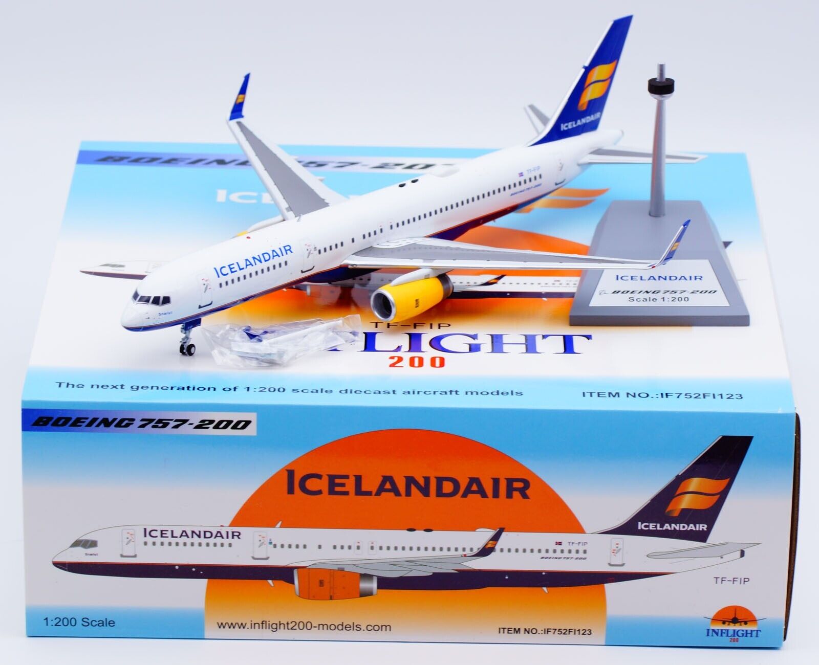 INFLIGHT 1:200 Icelandair Boeing B757-200 Diecast Aircraft Jet Model TF-FIP