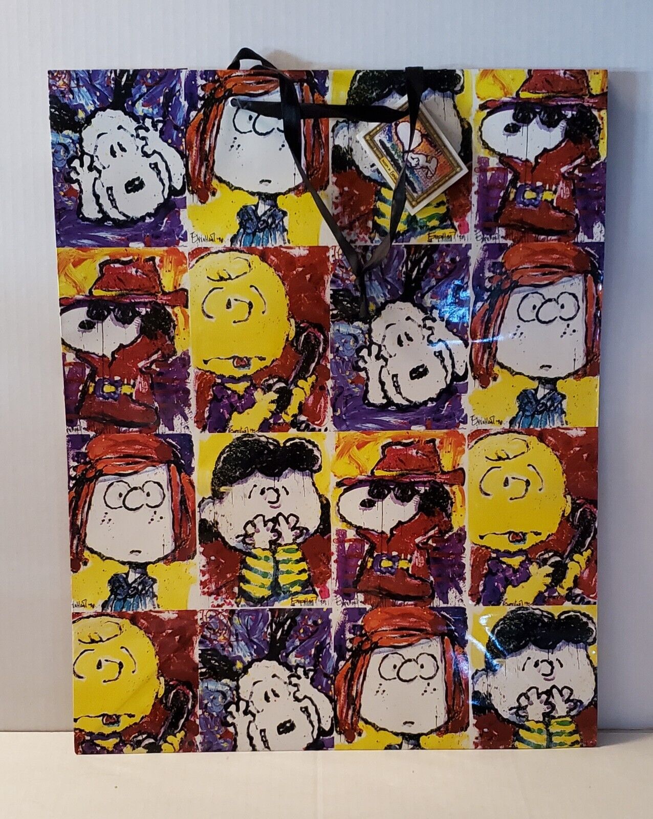 Peanuts Snoopy by Everhart GIANT gift bag - new, hard to find  Discontinued 