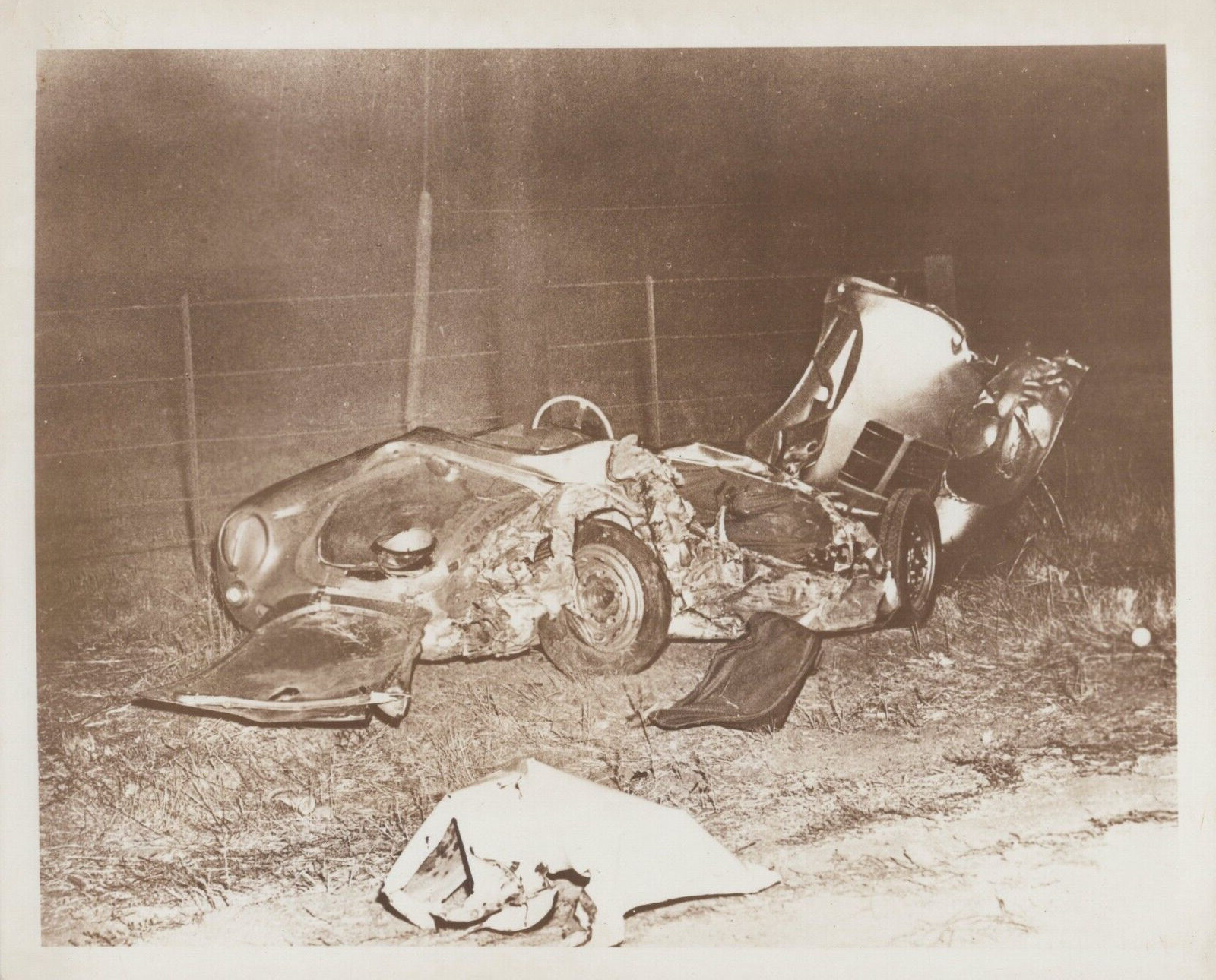 HOLLYWOOD LEGEND JAMES DEAN CAR CRASH TRAGEDY 1955 ORIG VINTAGE Photo C38