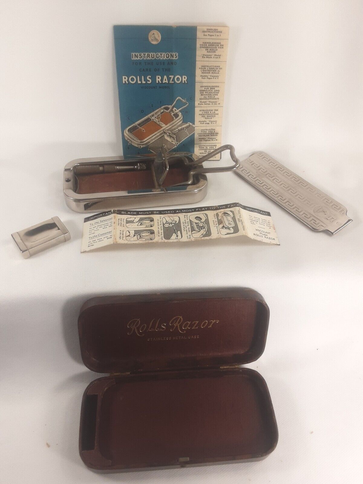 Rolls Razor No. 3 Imperial With Leather Bound Case Instructions and Booklet Rare