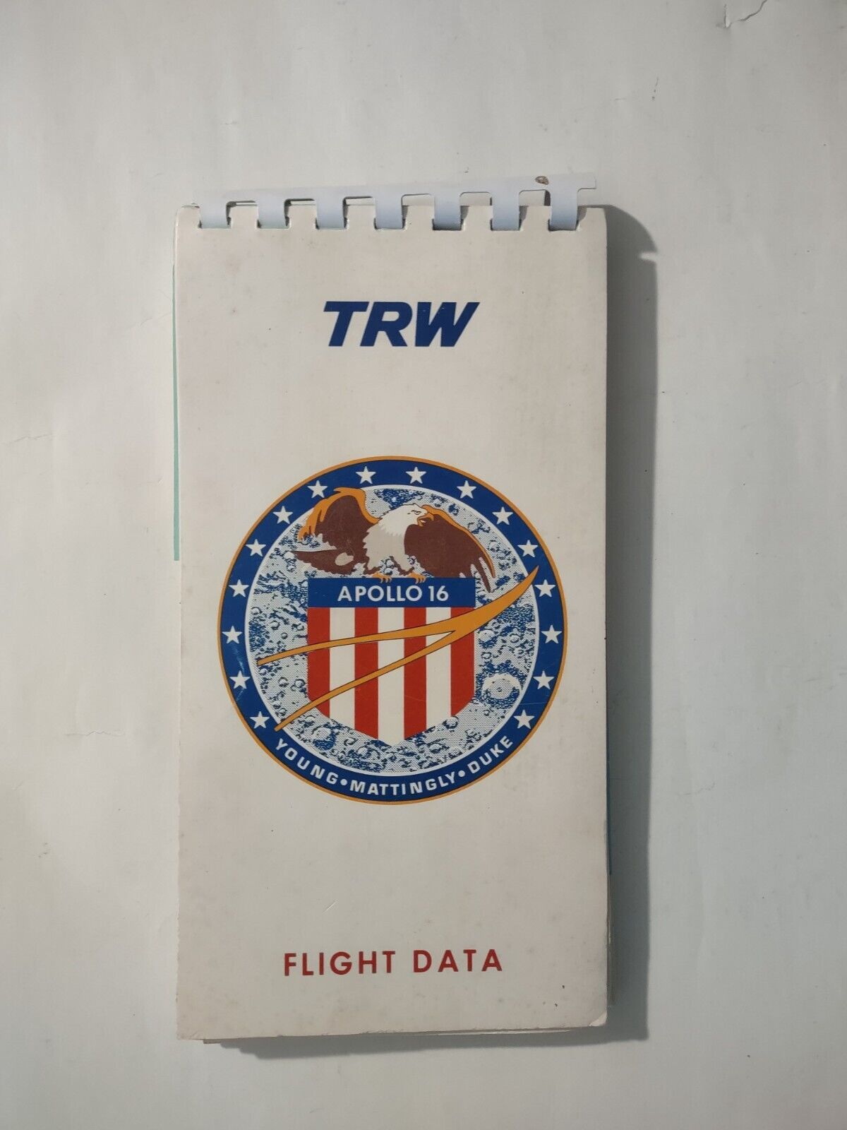 Apollo 16 Flight Data Notebook TRW Press Kit w/ pages for notes NASA