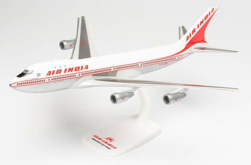 Herpa 613378 Air India Boeing 747-200 VT-EBE Desk Top Model 1/250 AV Airplane