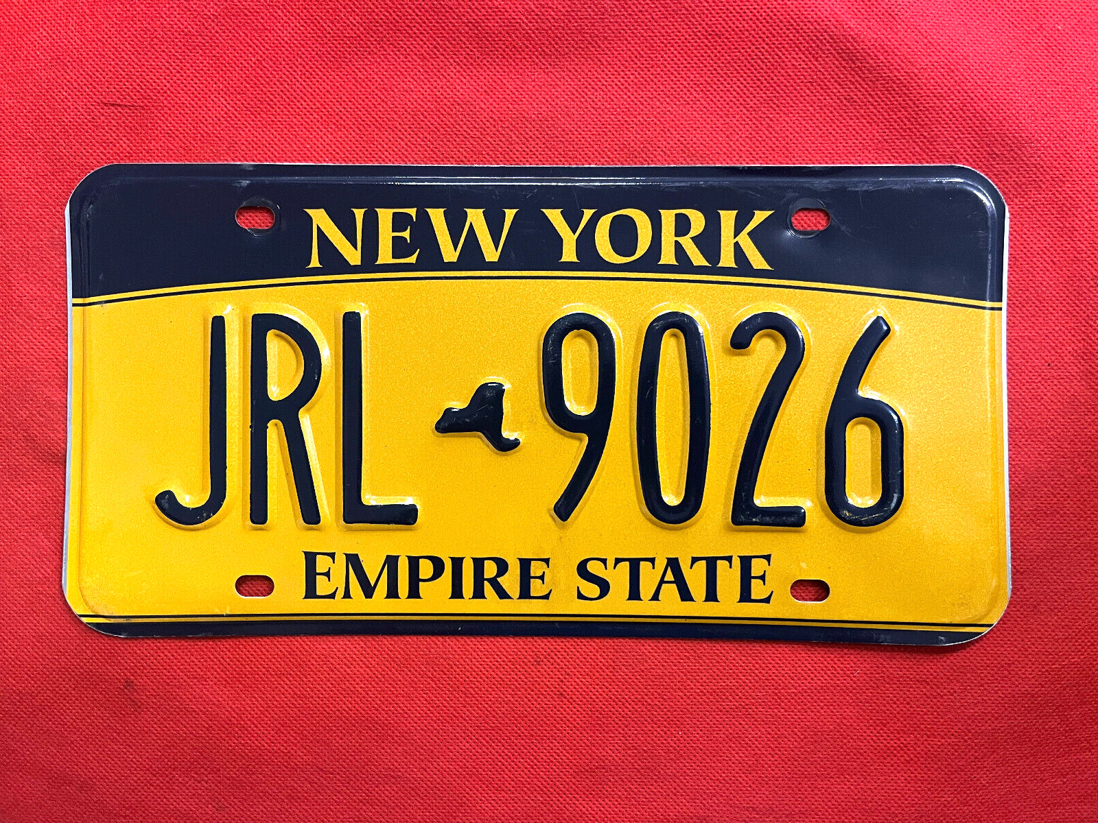 New York License Plate JRL 9026 ....... Expired / Crafts / Collect / Specialty