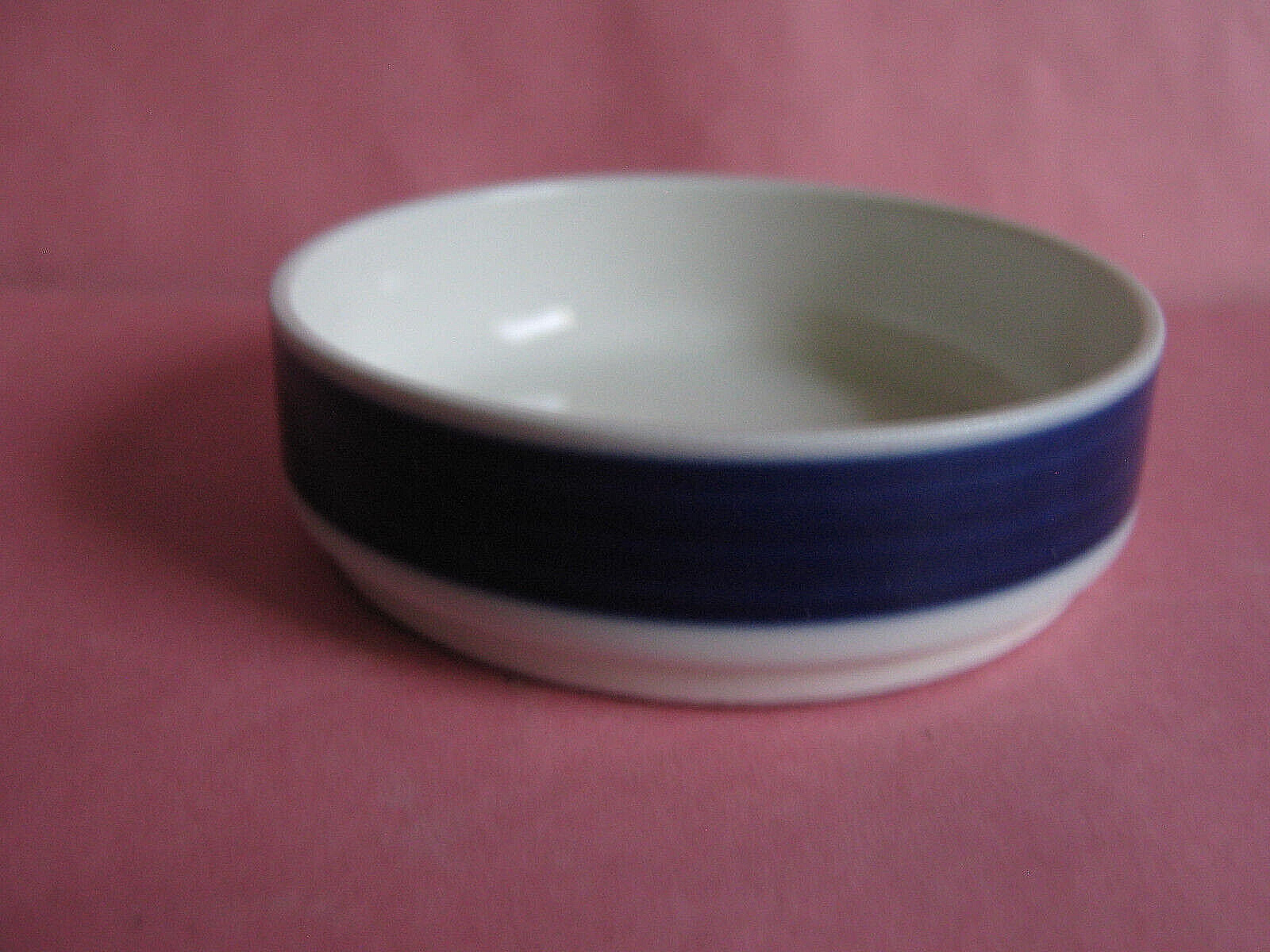ROSENTHAL CHINA BLUE & WHITE OPEN SALT CELLAR MADE for LUFTHANSA AIRLINES