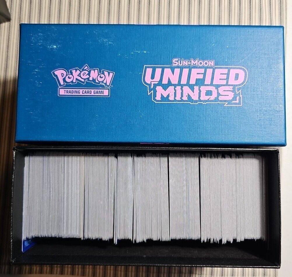 Pokémon card bundle Lot 500+ Cards, (150+ Holo/Reverse) Free ETB Box (assorted)