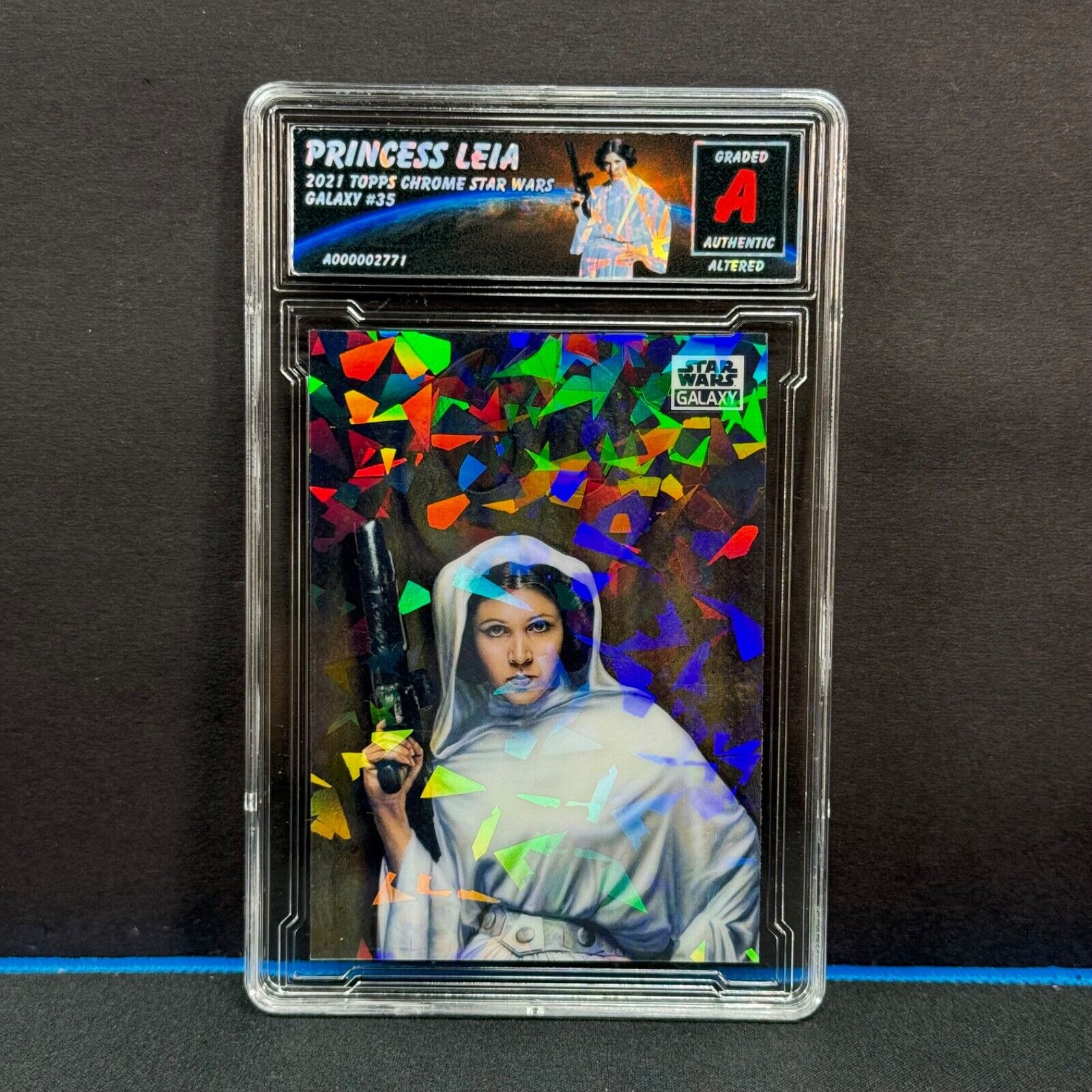 2021 Topps Chrome Star Wars Princess Leia #35 Cracked Ice Altered Refractor 