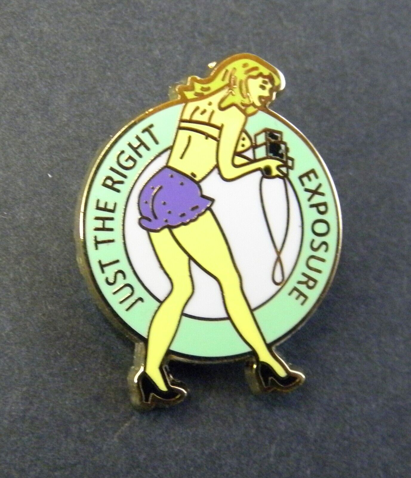 JUST THE RIGHT EXPOSURE AIR FORCE PINUP GIRL LAPEL HAT PIN BADGE 1 x 1.25 INCHES