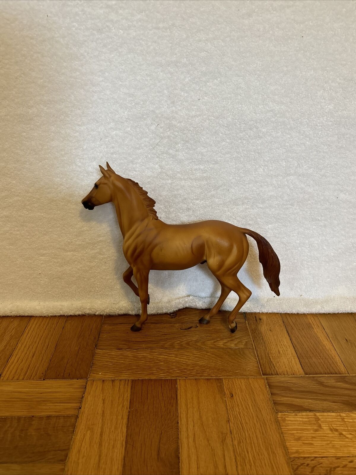 Breyer #572 ,2000 Lonesome Glory Thoroughbred Stallion Steeplechaser 