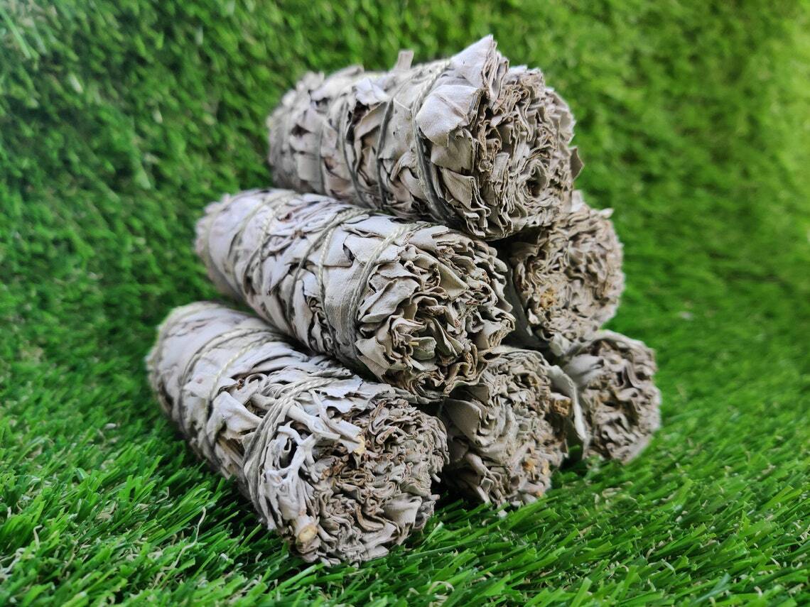 5x White Sage Smudge Sticks 4 - 5 in 5 Pack Smudge Stick Cleansing Sage Incense