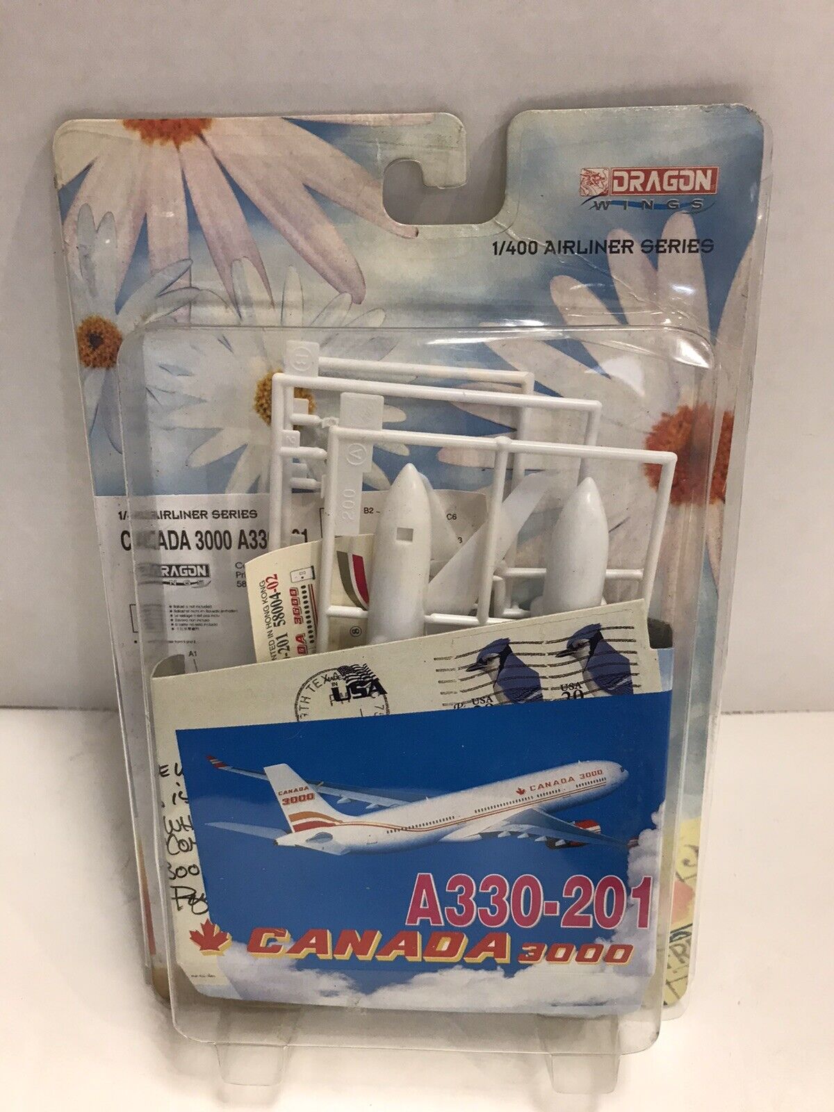 DRAGON WINGS CANADA 3000 MODEL  AIRLINER A330-201 SCALE 1:400 NEW ON CARD 