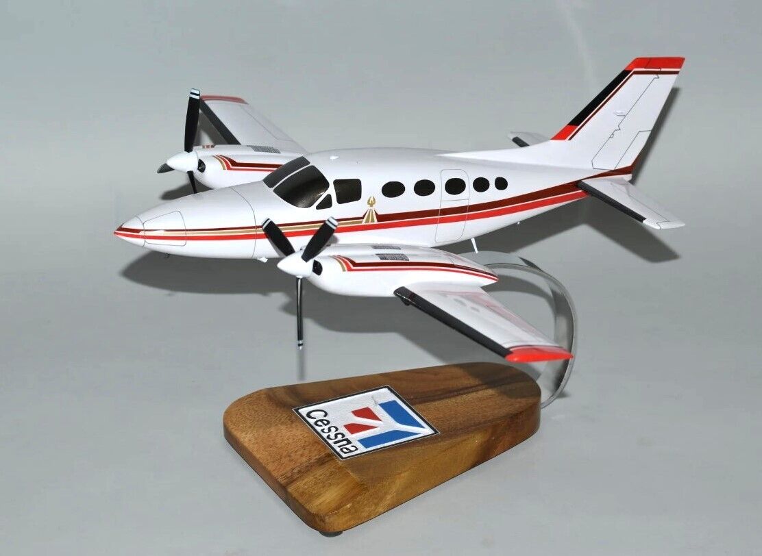 Cessna 421 Golden Eagle Desk Top Display Private Wood Model 1/32 SC Airplane New