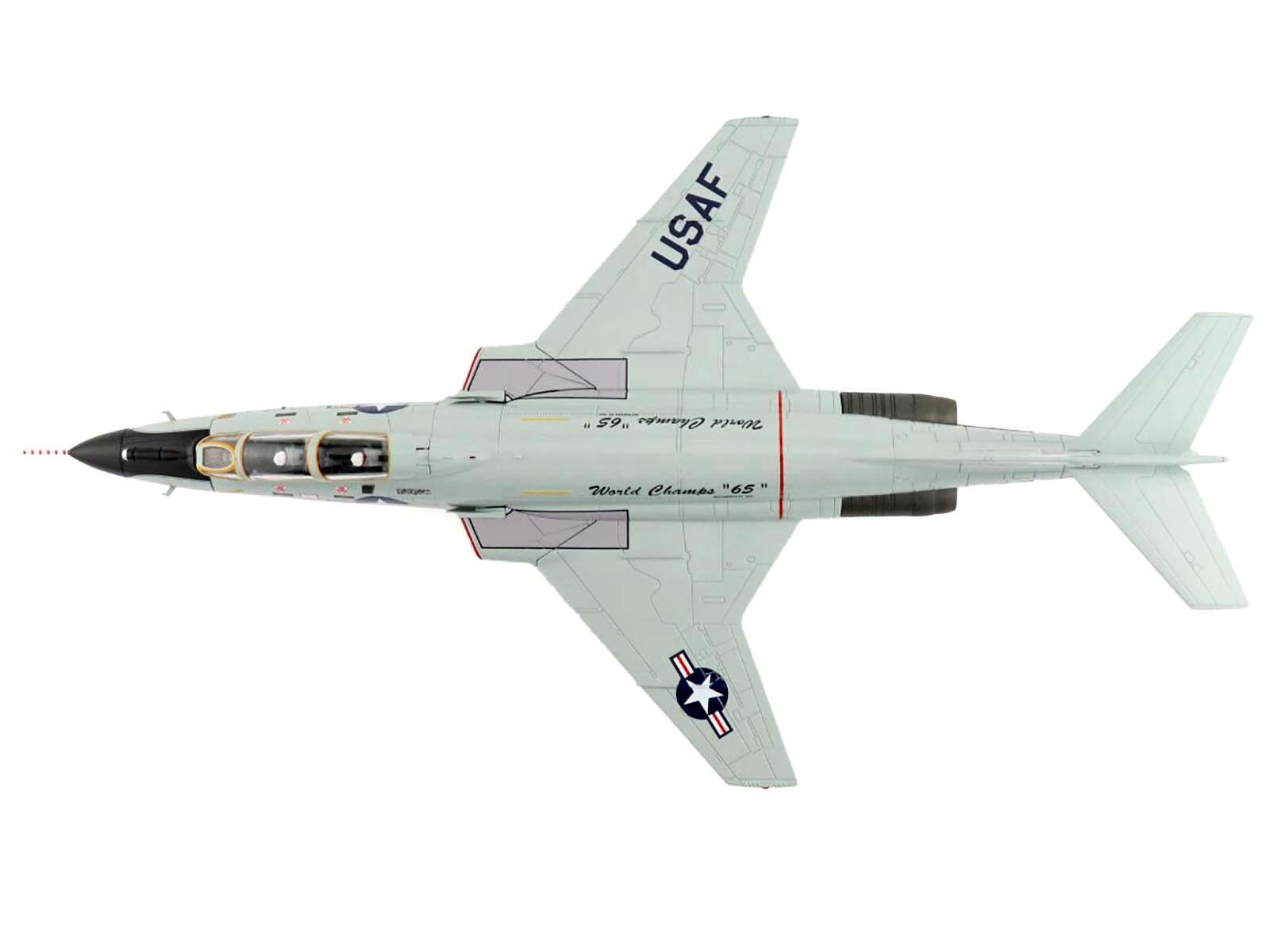 McDonnell -101B Voodoo Champs 65 62nd Squadron Sawyer Base 1/72 Diecast Model