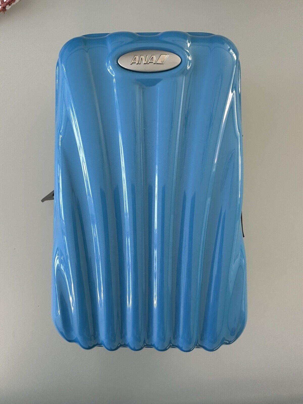 ANA First Class Amenity Kit Globe Trotter Samsonite BLUE - GINZA Products
