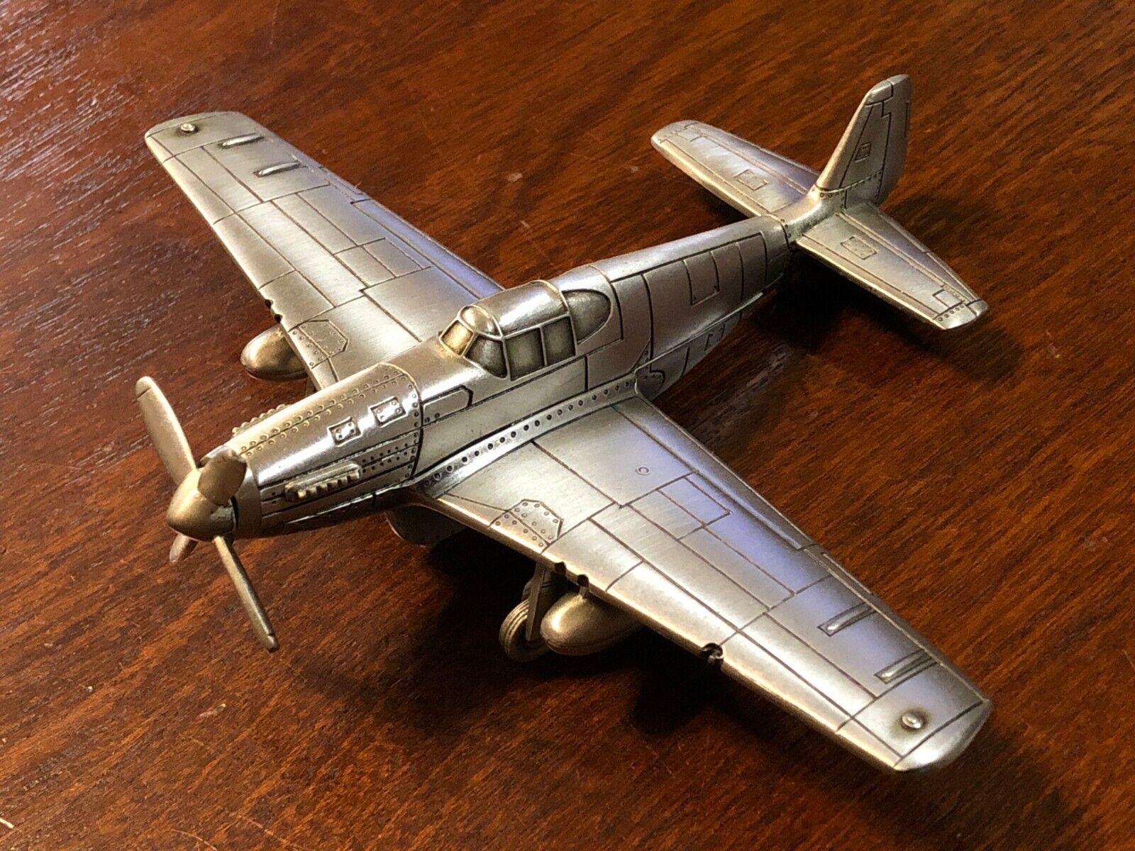 Vintage PMI Pewter Mint Incorporated 1/72 US P-51 Mustang Fighter Plane Model