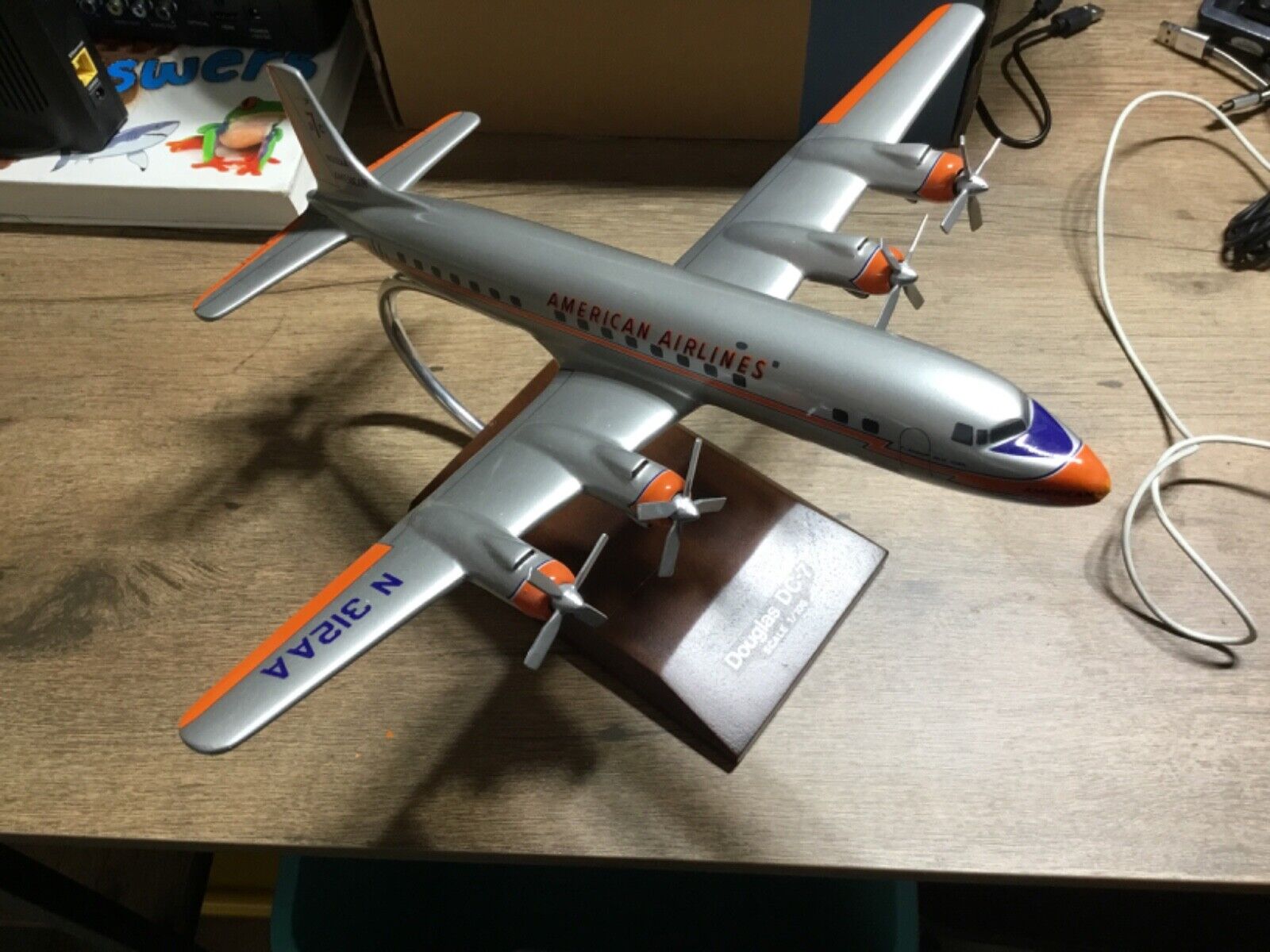 Executive Series  Douglas DC-7  American  Airlines  1:100 Scale VERY RARE