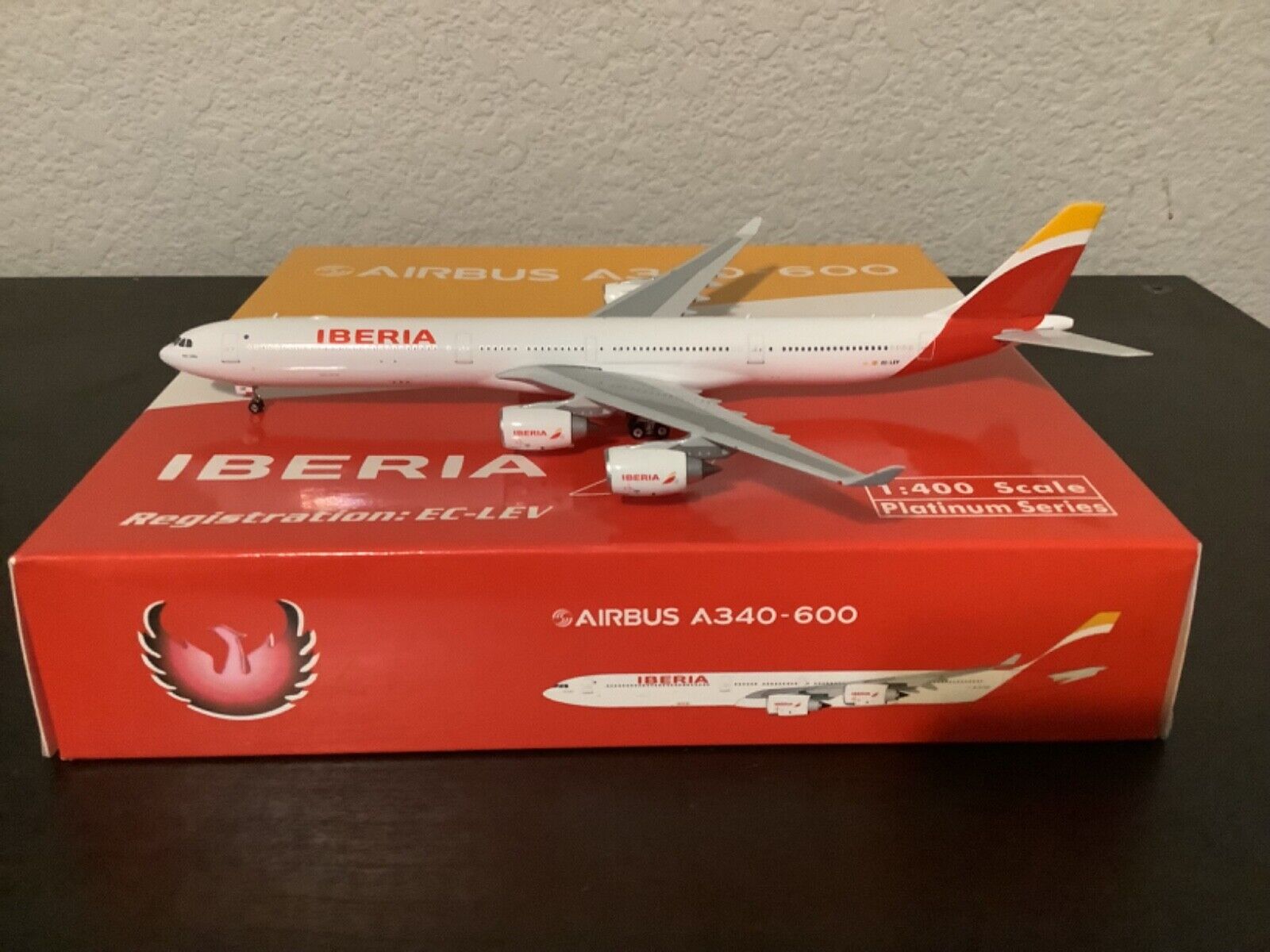 Iberia A340-600  1/400 Phoenix Models