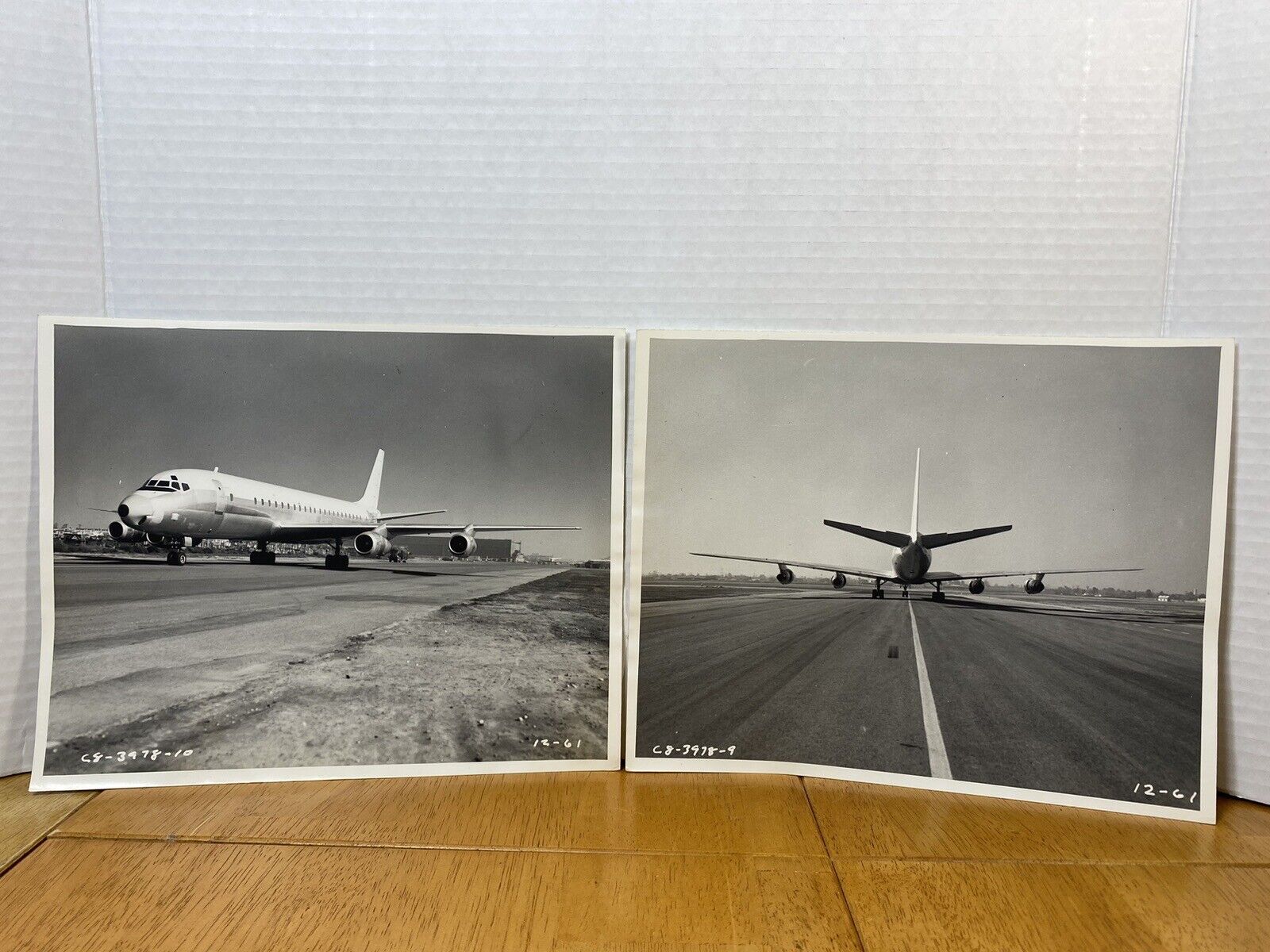 DOUGLAS DC-8-51 Airplane Lot Of 2