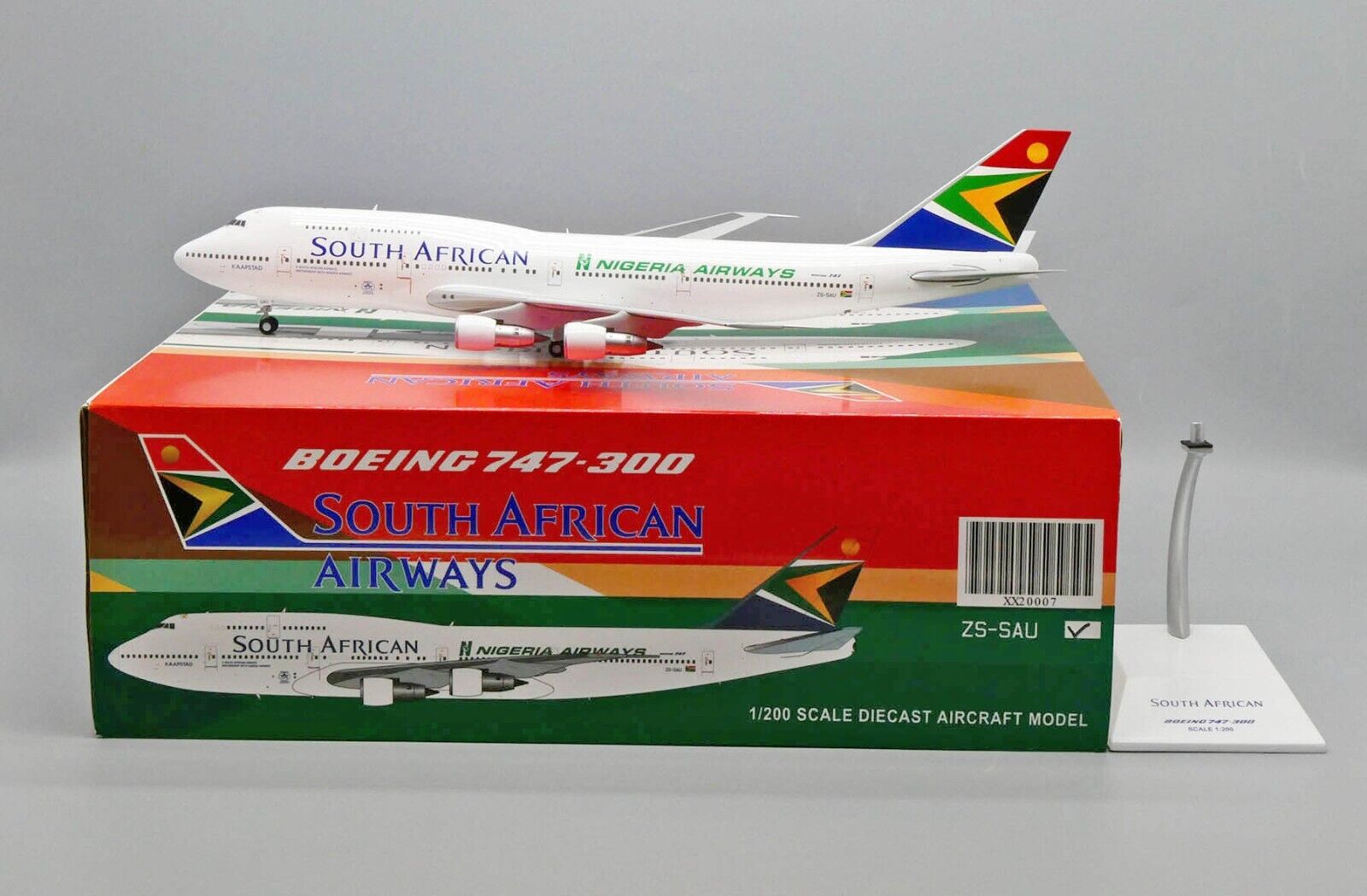 South African Airways B747-300 Reg: ZS-SAU JC Wings 1:200 Diecast XX20007 (E+)