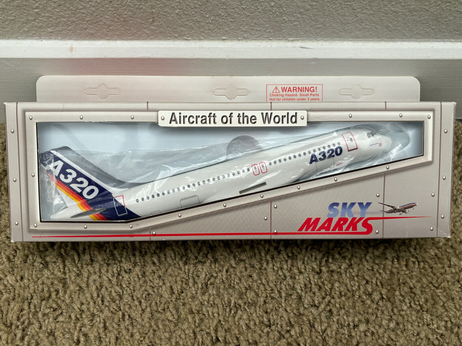 Airbus A320-200 House Colors Skymarks 1/150