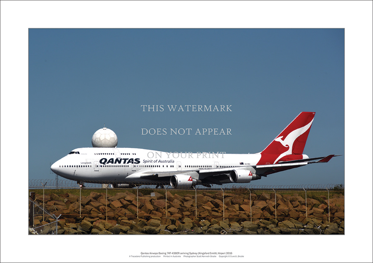 Qantas Boeing 747-438ER A2 Art Print – Arriving Sydney – 59 x 42 cm Poster