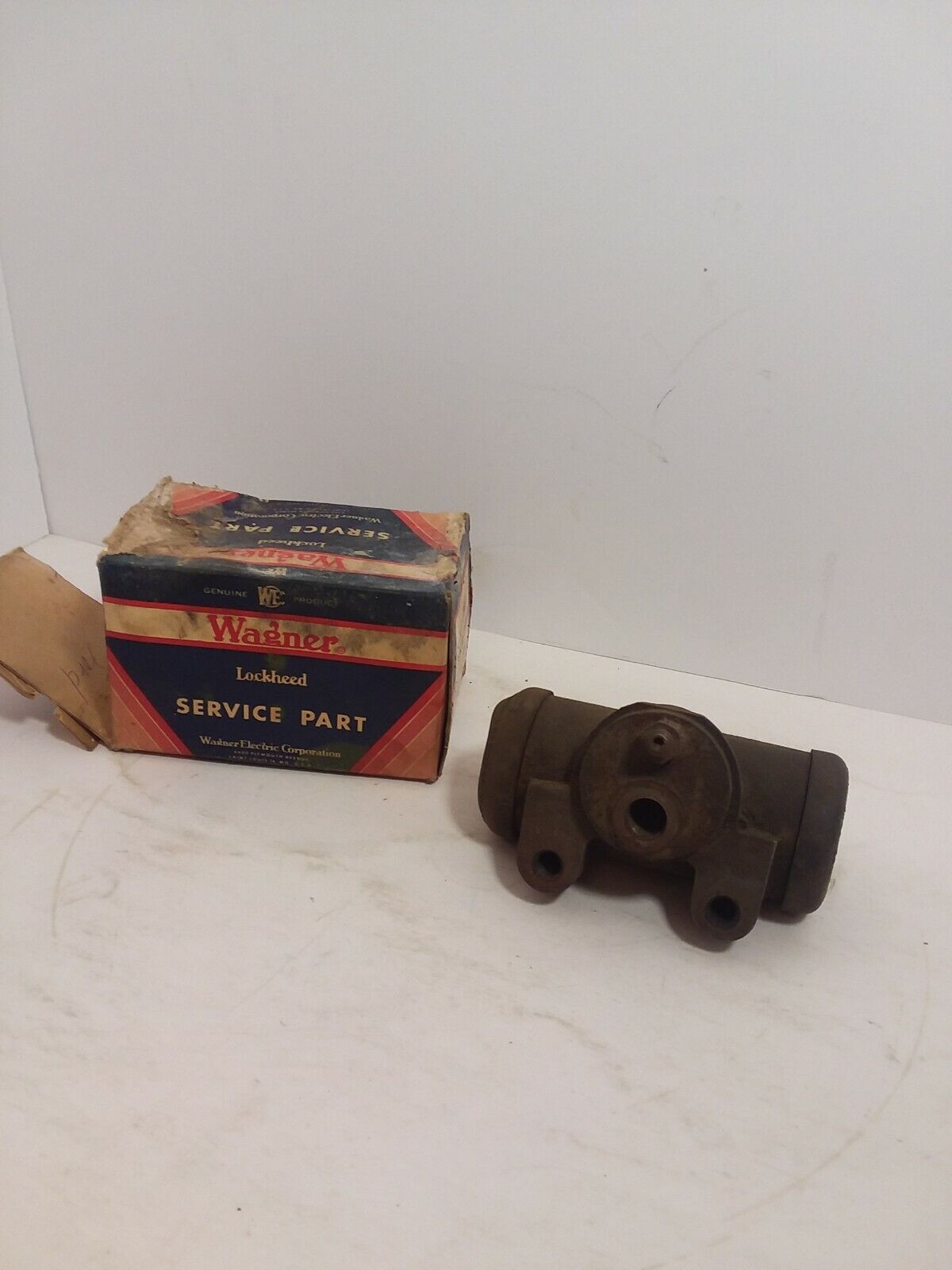  Parts or repair Vtg Wagner One Wheel Cylinder LH  Fd 4511 Ce-2165