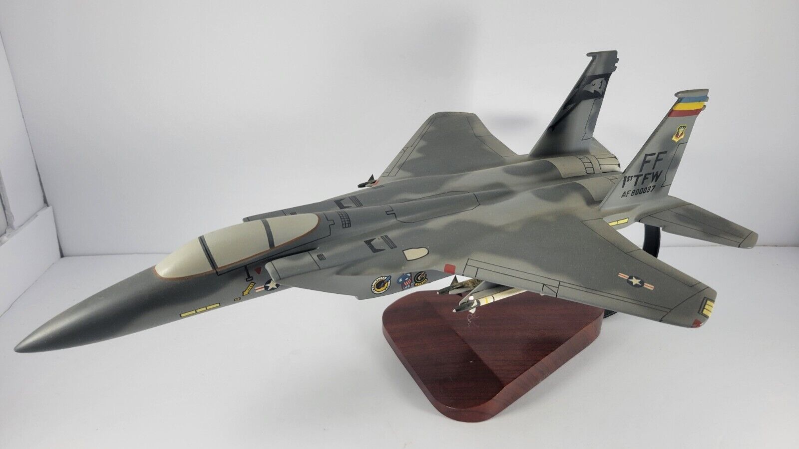 USAF McDonnell Douglas F-15E Strike Eagle Desk Display Wood Model Airplane