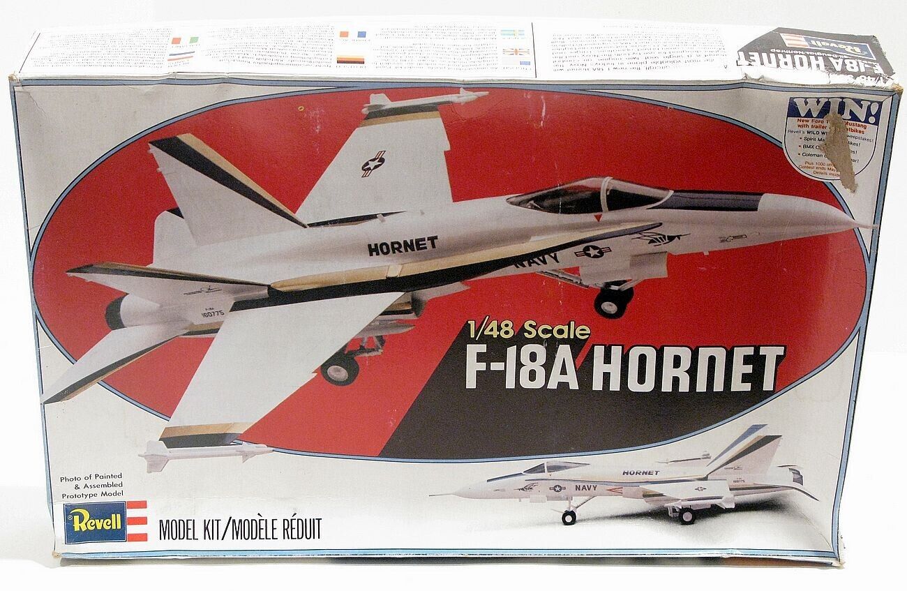 Revell F-18A Navy Hornet Model Airplane Kit No. 4500 McDonnell Douglas Northrup