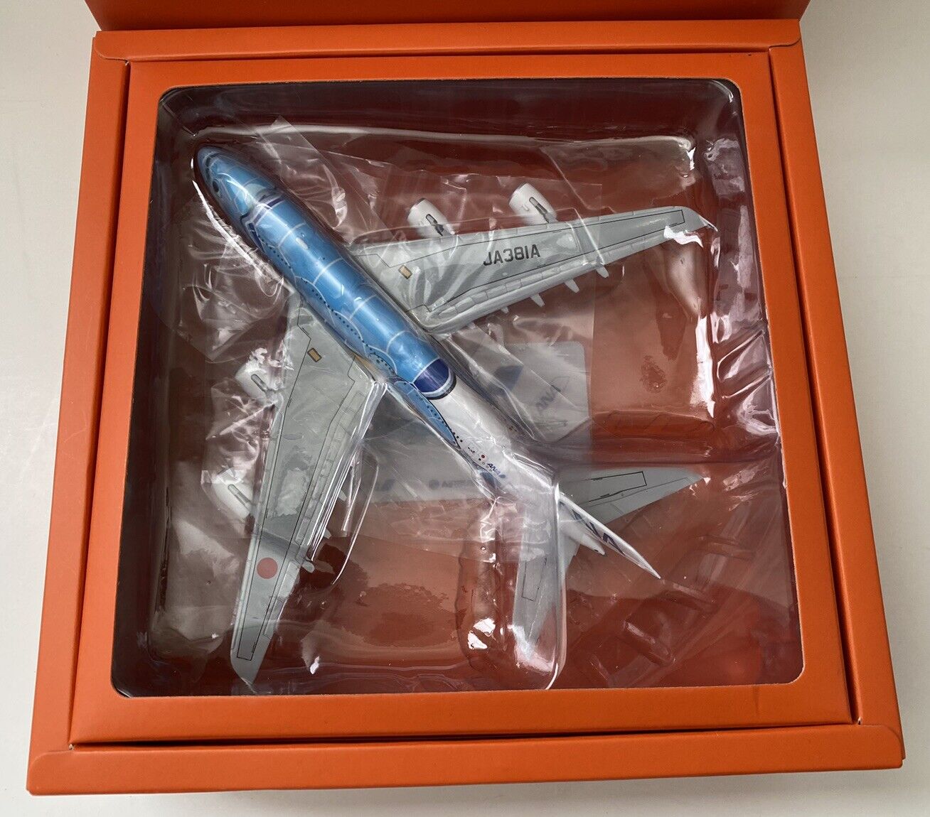 JC Wings 1:400 Airbus A380 ANA Flying Honu Livery Ocean  Preowned