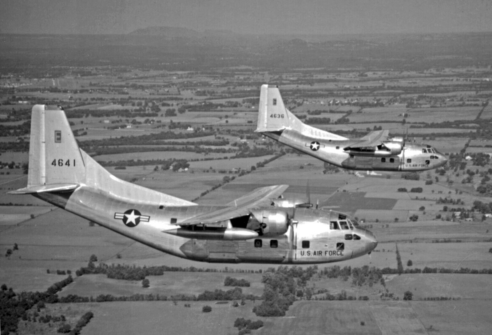 USAF Fairchild C-123 Provider ((8.5
