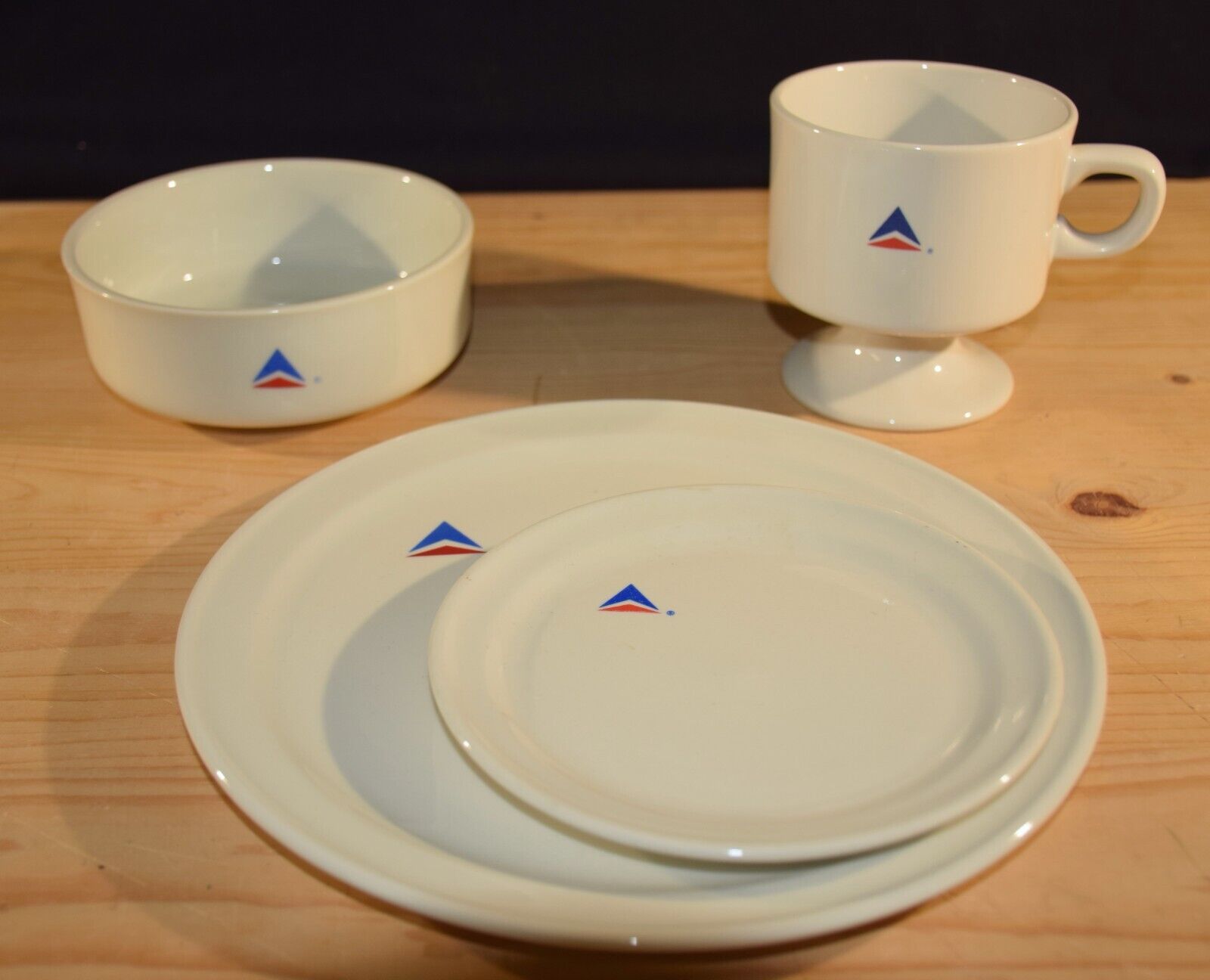 Complete Set of Delta Air Lines' 1960s Meal Service