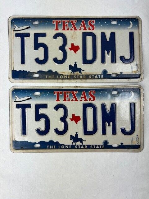 2000-2001-2002-2003-2004 Texas License Plates Space Shuttle Pair T53-DMJ