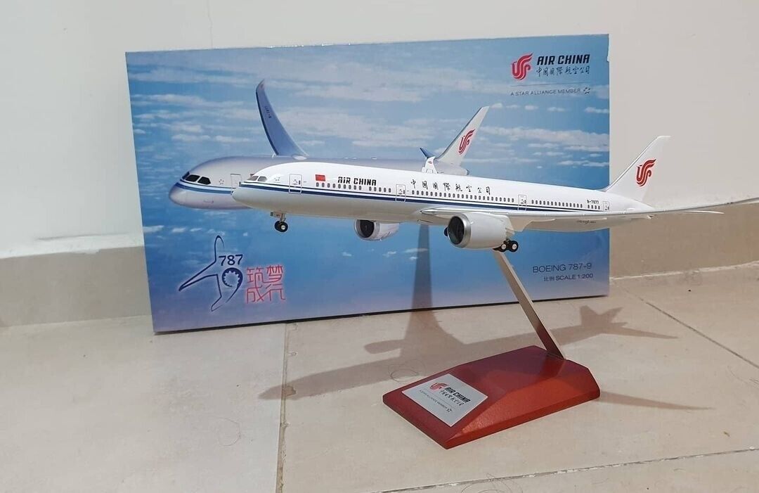 **SALE** Hogan Wings - Air China Boeing 787-9 Dreamliner Retro Livery 1:200 