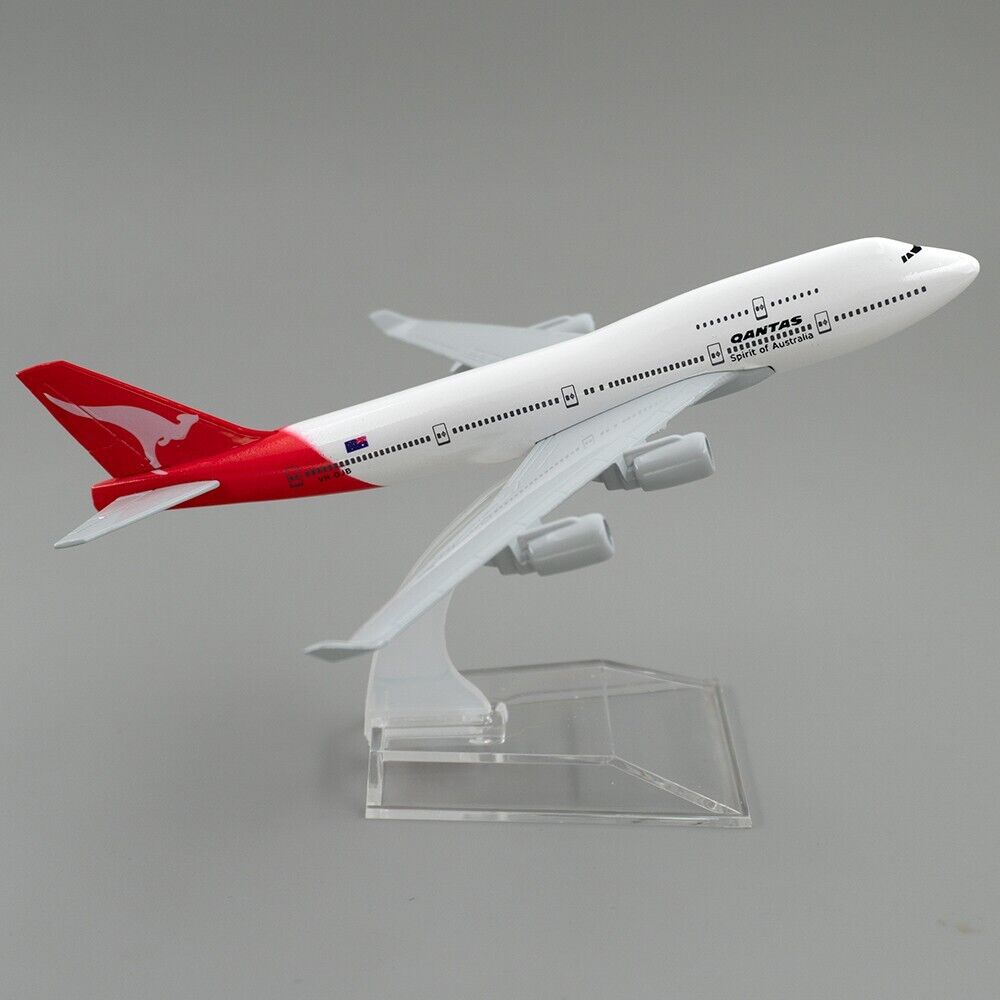 16cm Aircraft B747 Qantas Airways Alloy Plane Boeing 747 Model Xmas Gift