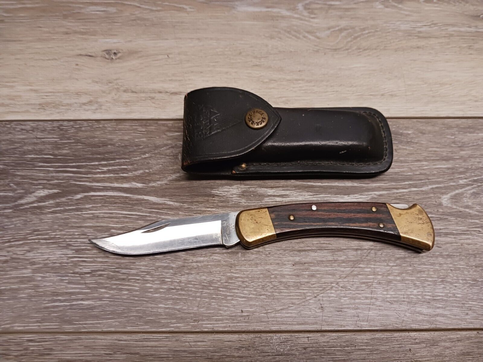 Buck 110C USA Folding Lockback Pocket Knife With Original Sheath 