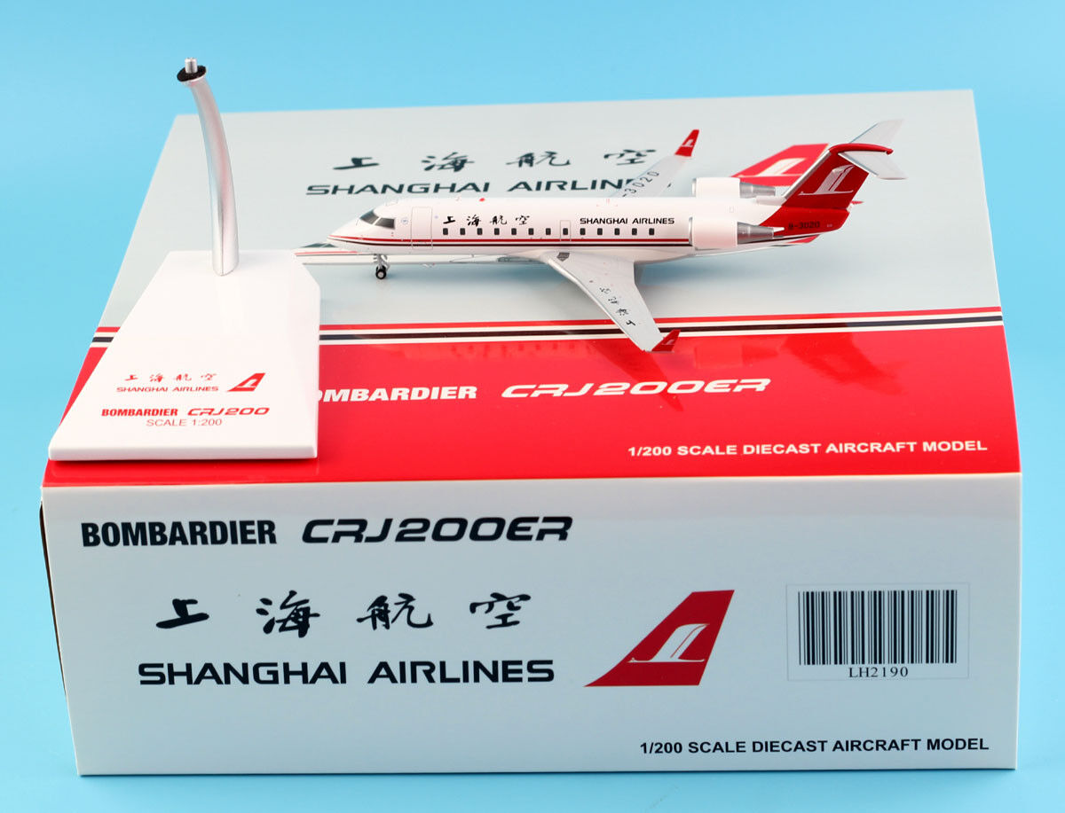 JC Wings 1:200  Shanghai Airlines Bombardier CRJ-200ER Diecast Model B-3020