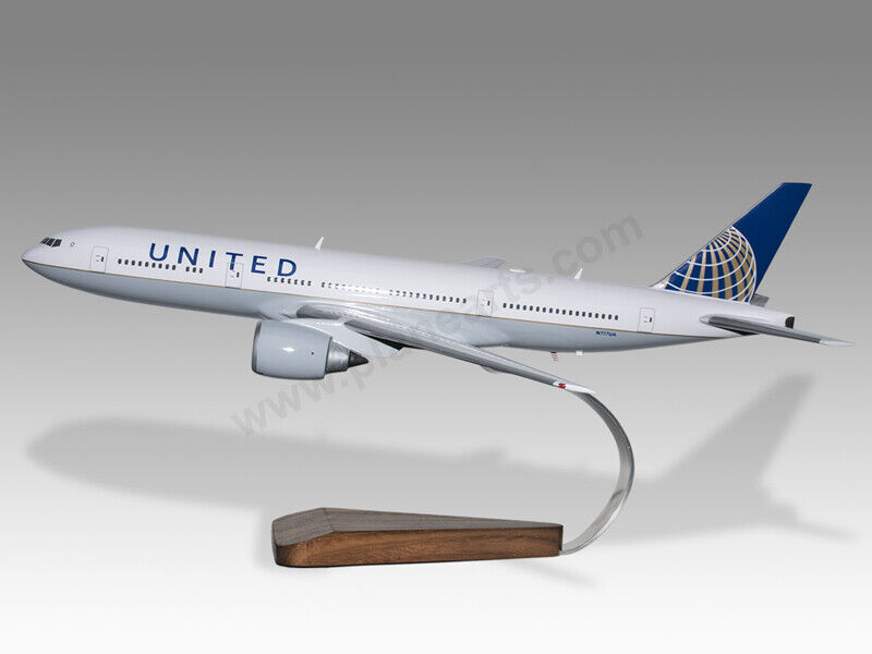 Boeing 777-200 United Airlines Ver. 2 Solid Mahogany Wood Handmade Desktop Model