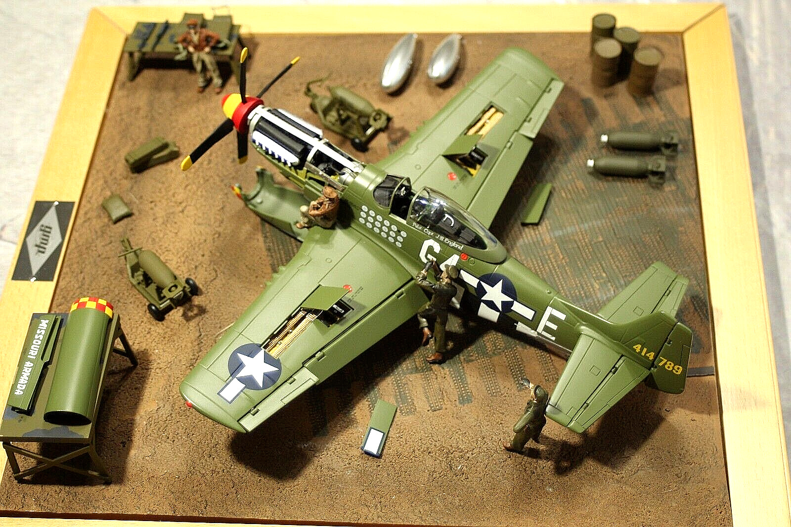 GMP Models North American  P51D Mustang & Diorama  1:35 Scale EXTREMELY RARE
