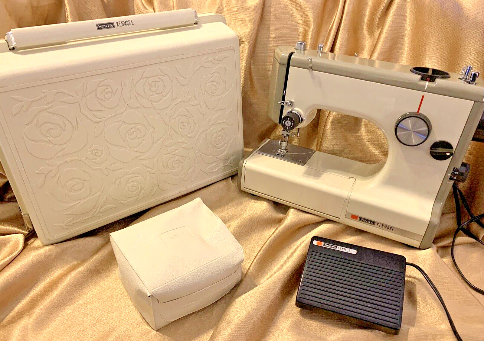 VTG Sears Kenmore Green Portable Sewing Machine JAPAN MADE 158-10302 - NEAR MINT