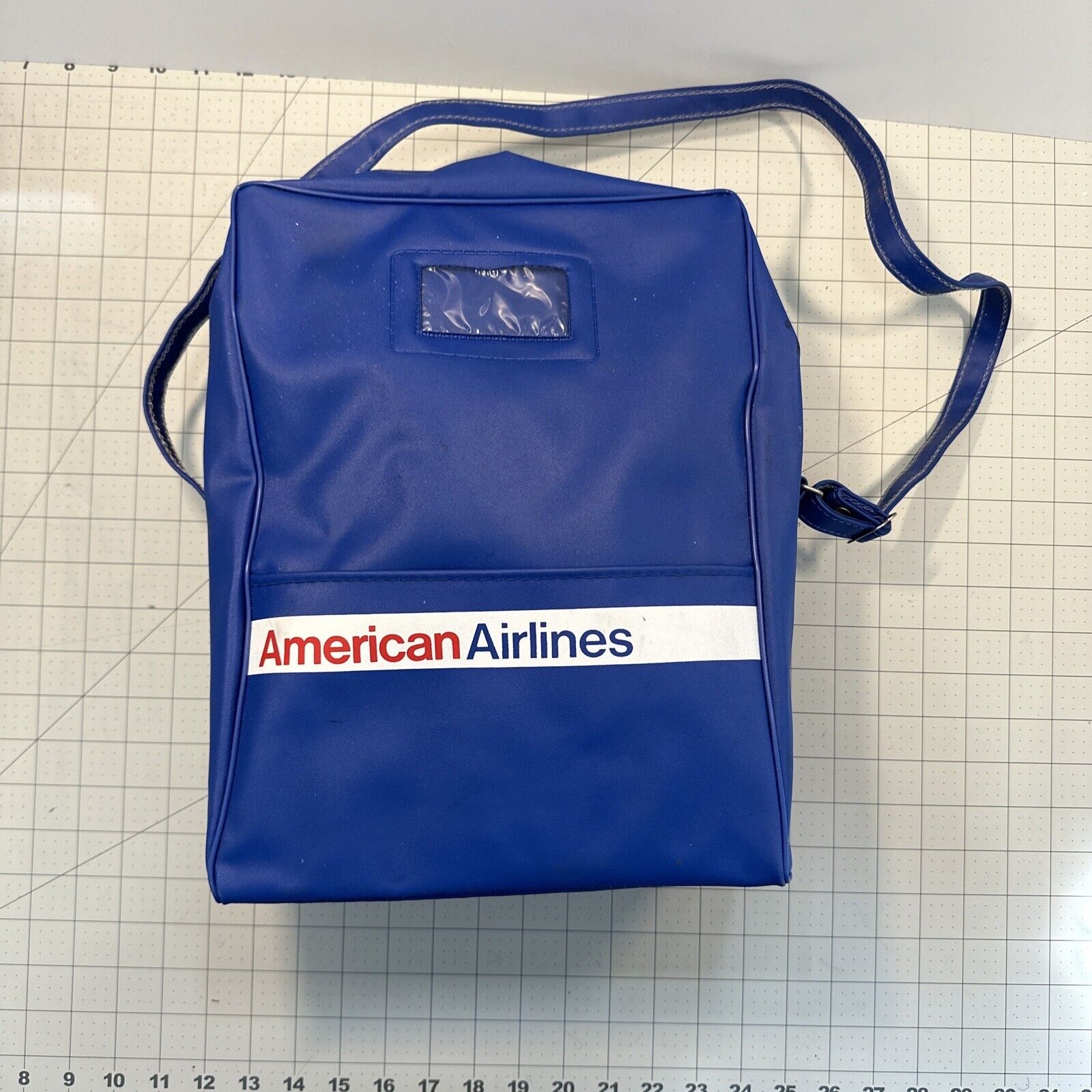 Vintage American Airlines Carry On Travel bag Zipper Vinyl Blue