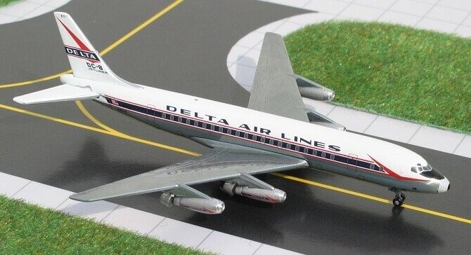 Gemini Jets GJDAL367 Delta Airlines Douglas DC-8-11 N801E Diecast 1/400 Model