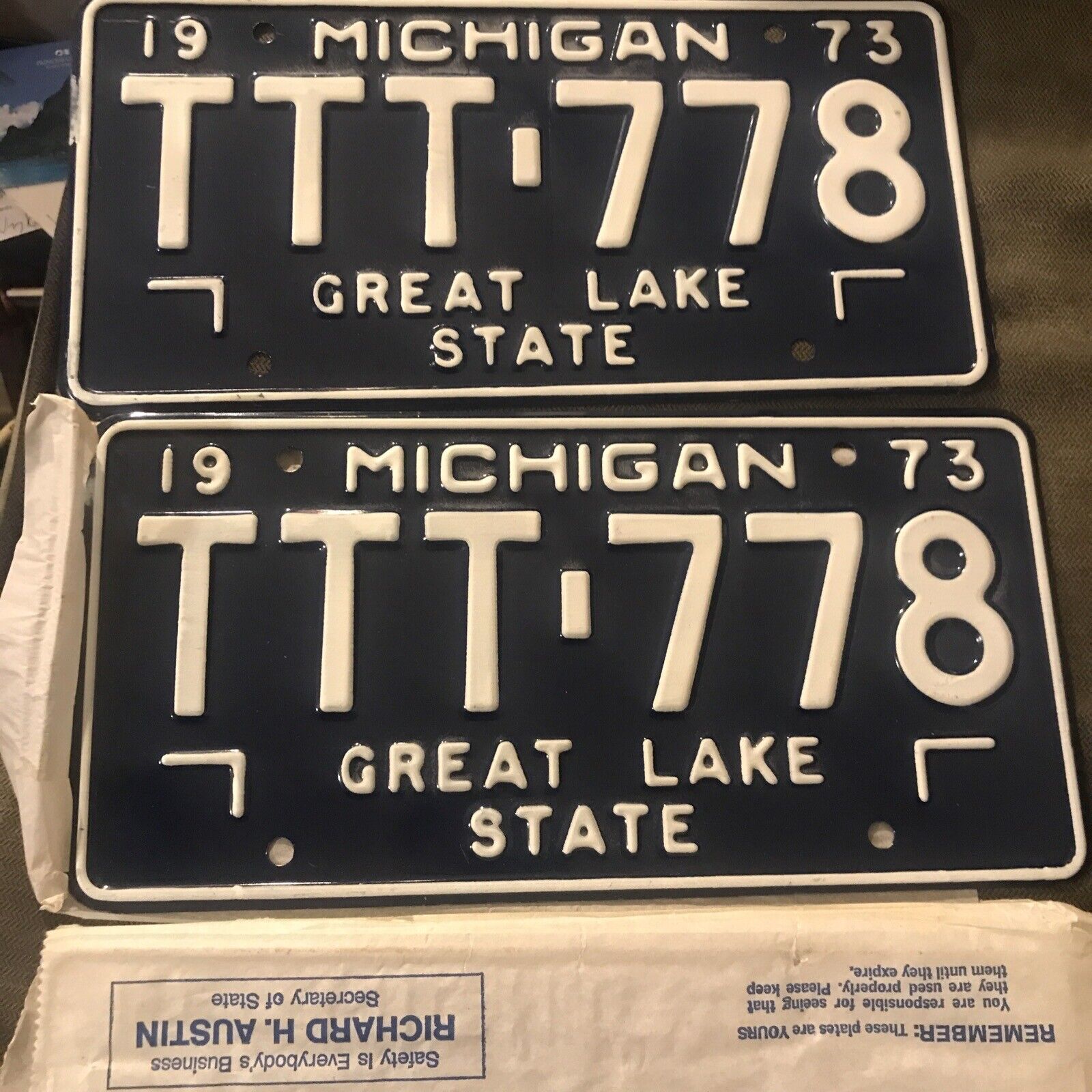 1973 Michigan License Plate NOS PASSENGER W/ Envelope MICH 73 SET  TTT-778 NEW