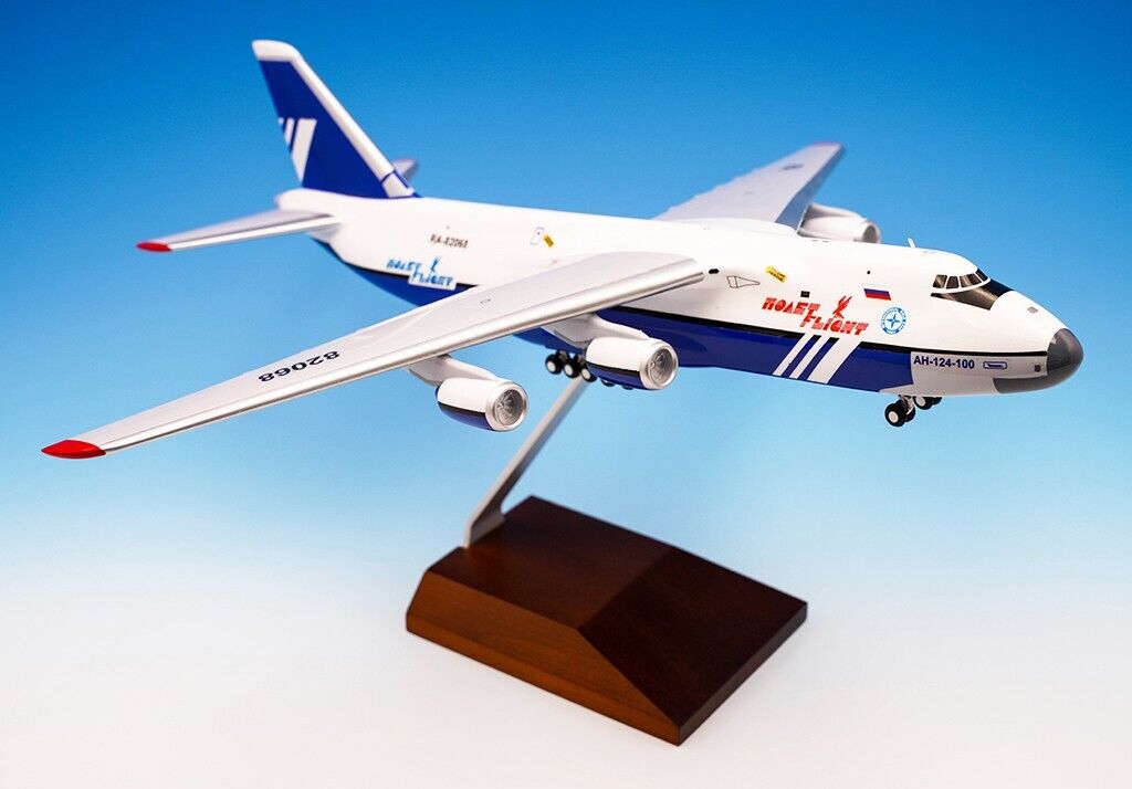 Antonov An-124 Ruslan - Polet Livery, 1/200 Scale Resin Model with Display Stand