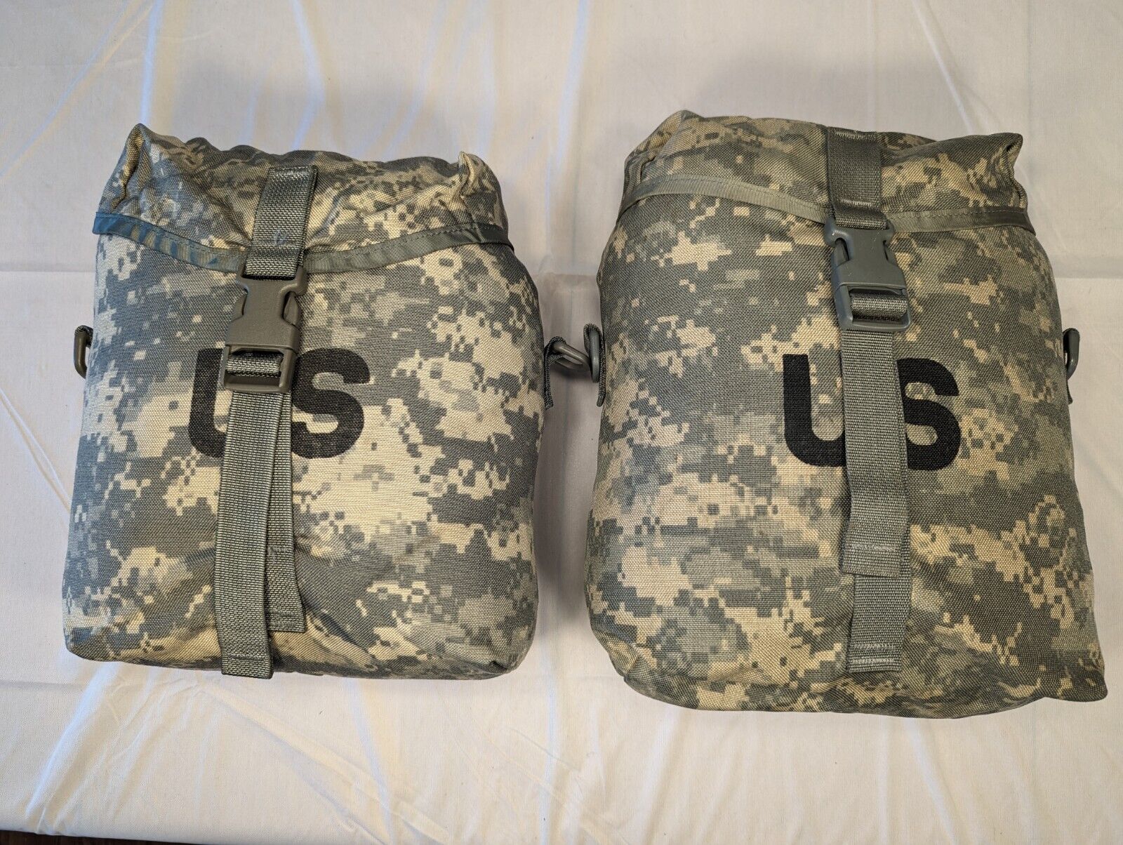 ACU Sustainment Pouches 2PK #33f